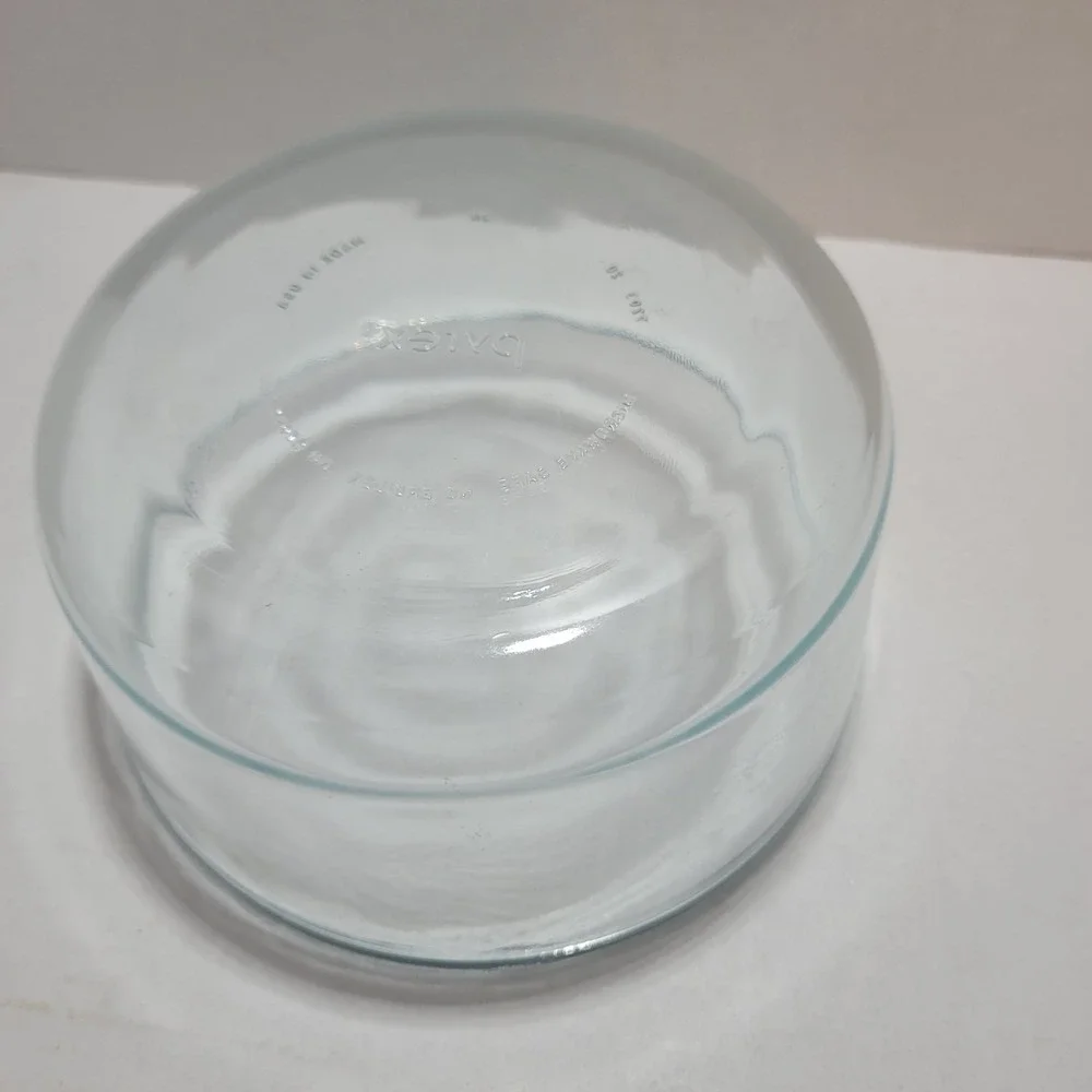 Pyrex‎ 7203 7-Cup Round Glass Food Storage Bowl
